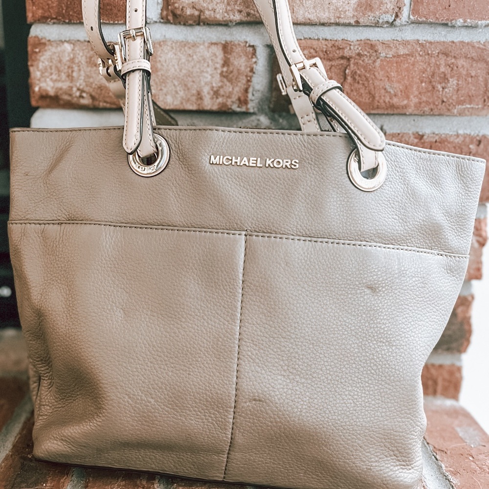 Authentic Michael Kors purse